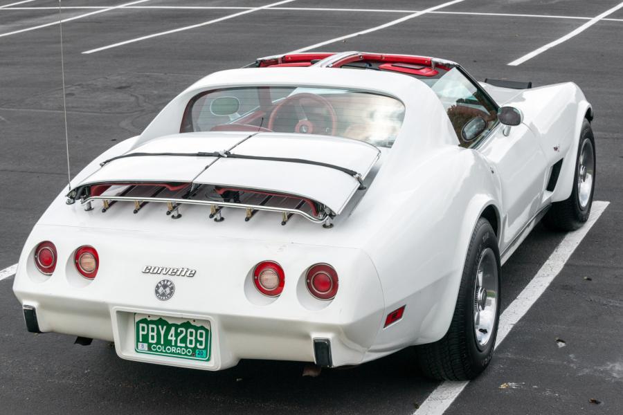  Chevrolet Corvette (1YZ67) 1977 года  (фото 16 из 66)